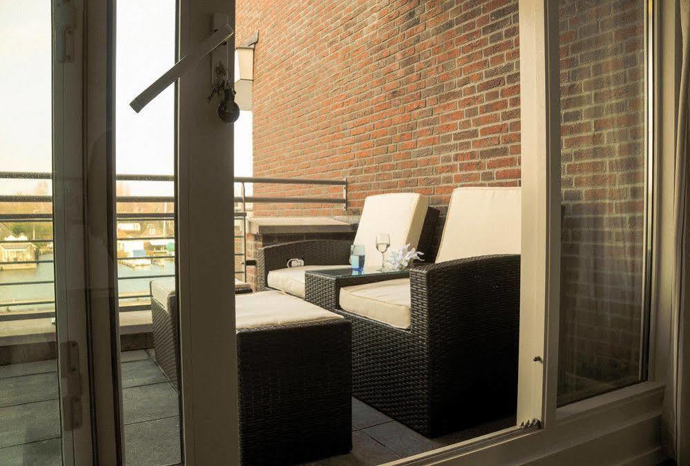 Tweelwonen Kaagresort Warmond Esterno foto
